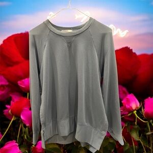 Stateside light blue Women's Sweatshirt‎